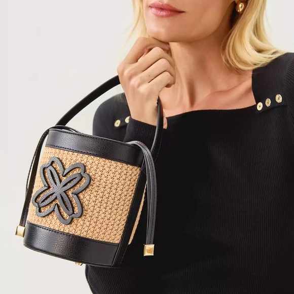 NWT Lilly Pulitzer Malia Raffia Bucket
Bag Elegant Black and Tan Bucket Bag - Picture 3 of 6